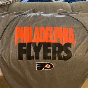 Men’s Philadelphia Flyers shirt